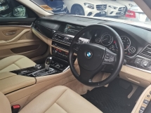 2013 BMW 5 SERIES 2013 BMW 520i (CBU) 2.0 (A) Sunroof Jepun Spec Berdaftar 2017 Keyless