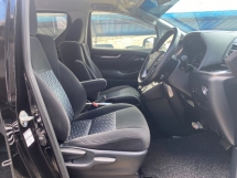 2017 TOYOTA VELLFIRE 2.5 FOR Reg 22 7座椅 2P/车门 P/行李箱天窗