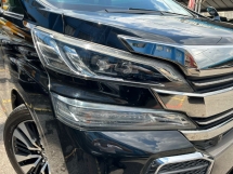 2017 TOYOTA VELLFIRE 2.5 扎天窗 (一个) REG 2022