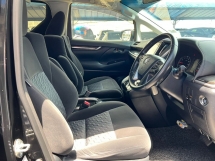 2017 TOYOTA VELLFIRE 2.5 扎天窗 (一个) REG 2022