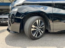 2017 TOYOTA VELLFIRE 2.5 扎天窗 (一个) REG 2022