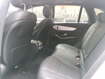 2019 MERCEDES-BENZ GLC 250 CKD TAHUN DIBUAT 2019 AMG 4matic 59000 km Sahaja Pengangkutan Kitaran Servis Penuh ((( 2 tahun waranti )))