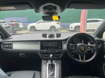 2019 PORSCHE MACAN 3.0 S PDK FACELIFT /JAPAN SPEC/PDLS PLUS/BSM/UNREG