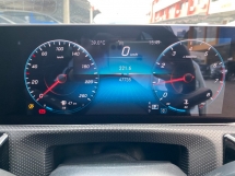 2018 梅赛德斯 - 奔驰A级A200 1.3 (一个) CBU 注册 2019 47K KM 全方位服务 UW25