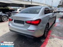 2023 MERCEDES-BENZ A-CLASS A200 CKD Facelift Sedan Di Bawah Waranti Sehingga 2027