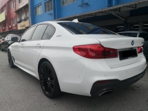 2019 宝马 5 530e M 系列运动型年份制造 2019 53000 km 唯一的 Millennium Welt BMW 保修至一月 2026