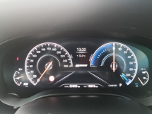 2019 宝马 5 530e M 系列运动型年份制造 2019 53000 km 唯一的 Millennium Welt BMW 保修至一月 2026