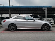 2020 MERCEDES-BENZ C-CLASS C200 AMG 2.0 Facelift Baharu TAHUN DIBUAT 2020 OWNER Wanita Perbatuan Sangat Sangat Rendah 9022 km Sahaja Wrnty 11.2024