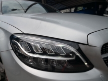 2020 MERCEDES-BENZ C-CLASS C200 AMG 2.0 Facelift Baharu TAHUN DIBUAT 2020 OWNER Wanita Perbatuan Sangat Sangat Rendah 9022 km Sahaja Wrnty 11.2024