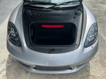 2019 PORSCHE 718 BOXSTER 2.0 PDK /PDLS PLUS HEADLIGHT /SPORT CHRONO