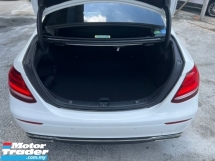 2018 MERCEDES-BENZ E200 2.0 SEDAN SPORT /AVANTGARDE SPEC /ELECTRIC SEATS 