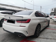 2019 宝马 3 330i M 运动系列 2.0 G20 新型号 年份 2019 保修期内提供全方位服务的套筒汽车 10.2024