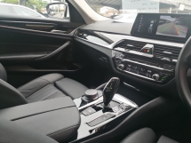 2018 宝马 5 530e 系列 2.0 Sport iPerformance CKD 里程仅 34000 公里 全方位服务 INGRESS AUTO 保修 6/2024