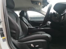 2018 宝马 5 530e 系列 2.0 Sport iPerformance CKD 里程仅 34000 公里 全方位服务 INGRESS AUTO 保修 6/2024