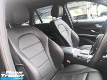 2020 梅赛德斯-奔驰 GLC 级 GLC200 AMG CKD 2020 里程极低 13000 km 仅提供全方位服务自行车运输保修 11.2024