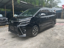 2018 TOYOTA VOXY 2.0 X