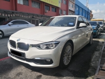 2016 宝马 3 318i 系列 1.5 涡轮增压年份 2016 仅完成 71000KM 全方位服务 AUTO BAVARIA (( 2 YRS保修 ))