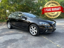2014 VOLVO V40 2.0 T5  TURBO SPORTY PREMIUM EDITION COUPE 