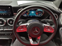 2021 MERCEDES-BENZ GLC 2021 奔驰 GLC300 4MATIC 2.0L (一个) CKD AMG