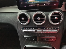 2021 MERCEDES-BENZ GLC 2021 奔驰 GLC300 4MATIC 2.0L (一个) CKD AMG