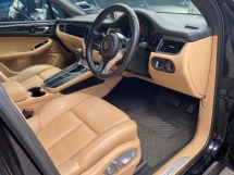 2016 PORSCHE MACAN 2.0 (A) Perkhidmatan Penuh CBU Chrono Sport Plus 