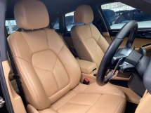 2016 PORSCHE MACAN 2.0 (A) Perkhidmatan Penuh CBU Chrono Sport Plus 