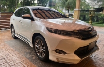 2014 TOYOTA HARRIER 2.0 PREMIUM ADVANCE PACKAGE