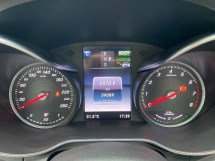 2017 MERCEDES-BENZ C-CLASS 350e AMG CKD Rekod Perkhidmatan Penuh Waranti Sehingga 25