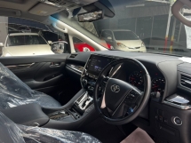 2022 TOYOTA ALPHARD 2.5 SC /3BA /SPESIFIKASI PENUH /MODELISTA BODYKIT /SUNROF