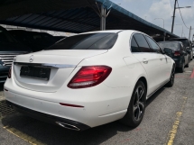 2019 MERCEDES-BENZ E-CLASS E200 CKD Gaya Sukan Tempatan Avantgarde 197BHP 71000 km Perkhidmatan Penuh HAP SENG (( percuma 2 thn Waranti ))