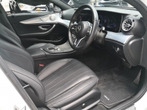 2019 MERCEDES-BENZ E-CLASS E200 CKD Gaya Sukan Tempatan Avantgarde 197BHP 71000 km Perkhidmatan Penuh HAP SENG (( percuma 2 thn Waranti ))
