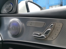 2019 MERCEDES-BENZ E-CLASS E200 CKD Gaya Sukan Tempatan Avantgarde 197BHP 71000 km Perkhidmatan Penuh HAP SENG (( percuma 2 thn Waranti ))