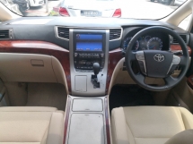 2008 TOYOTA ALPHARD 3.5 V6 GL PILOT LEATHER Edisi Tahun Dibuat 2008 Teater Rumah Sarat Penuh CoolBox Sunroof 2009