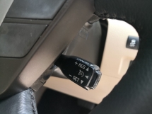 2008 TOYOTA ALPHARD 3.5 V6 GL PILOT LEATHER Edisi Tahun Dibuat 2008 Teater Rumah Sarat Penuh CoolBox Sunroof 2009