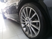 2017 梅赛德斯-奔驰 C 级 C350 e C350e AMG 制造年份 2017 全程 AMG 完成 41000 公里 HAP SENG STAR ((( 1 一年保修 )))