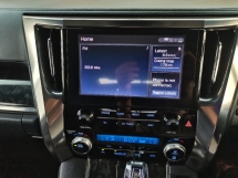 2021 TOYOTA ALPHARD 2021 Toyota Alphard SC 2.5  Keadaan Tip Top REG 2022 