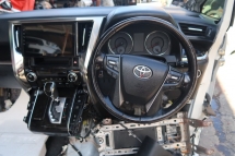 TOYOTA VELLFIRE AGH30 HALF CUT SPARE PARTS 2.5 Half-cut 