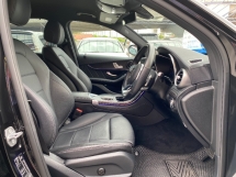 2020 MERCEDES-BENZ GLC 200 2.0 (一个) AMG CKD 13K KM 全方位服务 U/保修