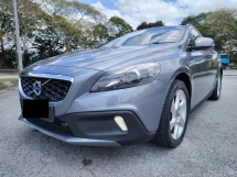 2017 VOLVO V40 2.0 (A) T5 CROSS COUNTRY TIPTOP CONDITION 
