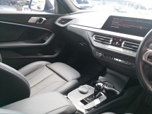 2022 宝马 2 218i F44 M 系列运动型轿跑车 1.5 Turbo CKD 完成 32000 公里全方位服务 AUTO BAVARIA 保修 7.2027
