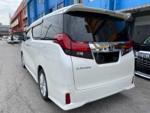 2017 TOYOTA ALPHARD 2.5 S Berdaftar 2021 7Seater 2Power Door P/Boot