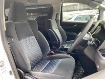 2017 TOYOTA ALPHARD 2.5 S Berdaftar 2021 7Seater 2Power Door P/Boot