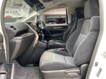 2017 TOYOTA ALPHARD 2.5 S Berdaftar 2021 7Seater 2Power Door P/Boot