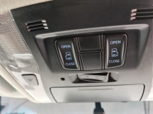 2017 TOYOTA ALPHARD 2017 Toyota Alphard 2.5 S Berdaftar 2021