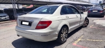 2012 梅赛德斯-奔驰 C 级 C200 1.8cc AVT (一个) CKD 109K 公里 2 年保修 17 S / RIM