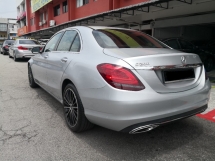 2019 梅赛德斯 - 奔驰C级C200 1.5 BiTurbo 制造年份 2019 自行车运输的全方位服务维护 ((( 2 两年保修 )))