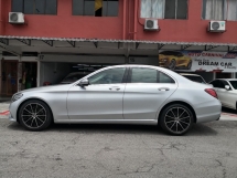 2019 梅赛德斯 - 奔驰C级C200 1.5 BiTurbo 制造年份 2019 自行车运输的全方位服务维护 ((( 2 两年保修 )))