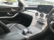 2019 梅赛德斯 - 奔驰C级C200 1.5 BiTurbo 制造年份 2019 自行车运输的全方位服务维护 ((( 2 两年保修 )))