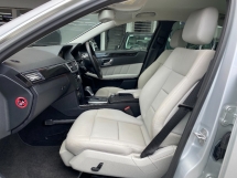 2010 MERCEDES-BENZ E-CLASS E250 CGI AVANTGARDE UK Spec Berdaftar 2012