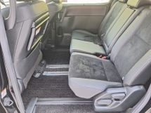 2021 TOYOTA VOXY 2.0 ZS Kirameki 3 MPV 2021 YEAR UNREGISTER. HALF LEATHER SEAT. VOXY 60 UNIT READY STOCK.